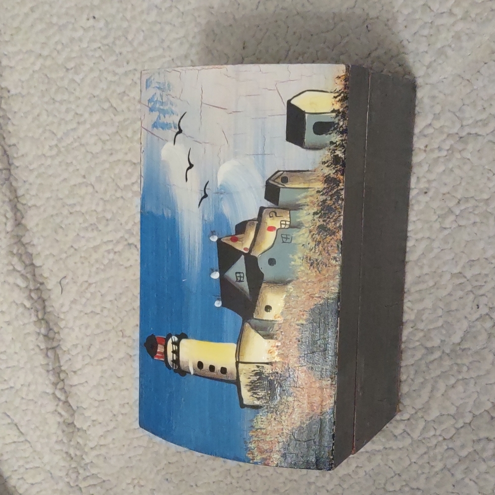 Wooden decorative lighthouse box